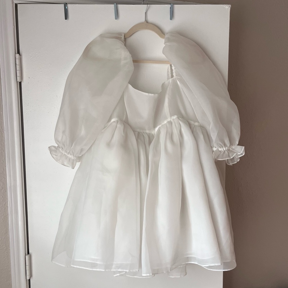 Selkie the ivory puff dress